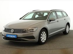 Mondsteingrau Gebraucht 2024 VW Passat Kombi | 25.380 € (Guter Preis)