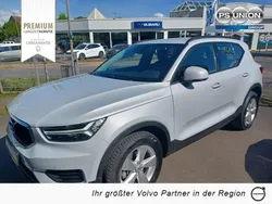 Silber / glacier silver (metallic) Gebraucht 2022 Volvo XC40 Momentum SUV | 28.990 € (Fairer Preis)