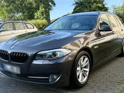 Andere außenfarben Gebraucht 2011 BMW 525 Luxury Line Kombi | 11.500 € (Fairer Preis)