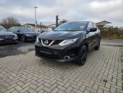 Nightshade Gebraucht 2015 Nissan Qashqai Acenta SUV | 9.250 € (Fairer Preis)