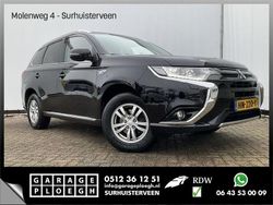 Schwarz Gebraucht 2015 Mitsubishi Outlander P-HEV SUV | 12.705 €