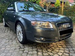 Grau Gebraucht 2006 Audi A4 Cabriolet S-Line Cabrio | 10.900 € (Fairer Preis)