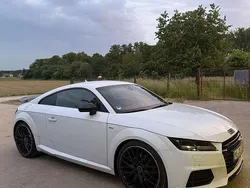 Weiß Gebraucht 2017 Audi TT Coupé | 29.000 € (Etwas zu teuer)
