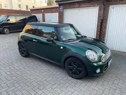 Grün Gebraucht 2013 Mini Cooper Kleinwagen | 8.100 €