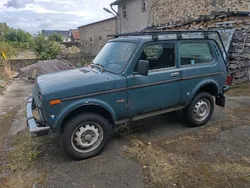 Grün Gebraucht 2004 Lada niva SUV | 1.500 € (Fairer Preis)