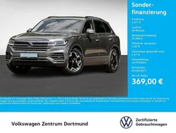 Grau Gebraucht 2024 VW Touareg Basis SUV | 55.223 € (Superpreis)