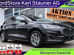 Black metallic Neu 2025 Ford Focus Titanium Limousine | 29.180 € (Guter Preis)