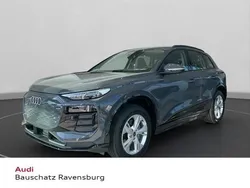 Grau Neu 2025 Audi Q6 e-tron Sport SUV | 66.491 € (Fairer Preis)