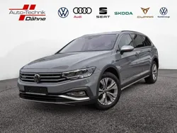 Mondstein grau Gebraucht 2022 VW Passat Alltrack Kombi | 33.880 € (Guter Preis)