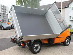 Orange Neu 2025 Piaggio Porter SUV | 28.490 € (Teuer)