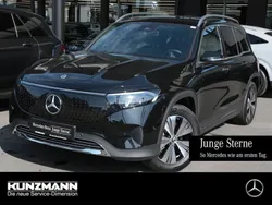 Kosmosschwarz metallic Gebraucht 2024 Mercedes EQB350 Progressive SUV | 42.990 € (Fairer Preis)