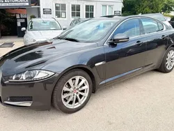 Grau Gebraucht 2014 Jaguar XF Limousine | 11.999 € (Fairer Preis)