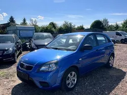 Blau Gebraucht 2009 Kia Rio EX Kleinwagen | 1.999 € (Fairer Preis)