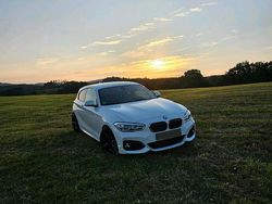 Weiß Gebraucht 2016 BMW 120 Coupé Shadowline Coupé | 13.790 €