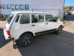 Weiß Gebraucht 2021 Lada niva SUV | 15.900 €