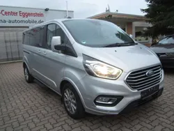 Silber Gebraucht 2022 Ford Tourneo Custom Titanium Van / Kleinbus | 32.490 € (Superpreis)