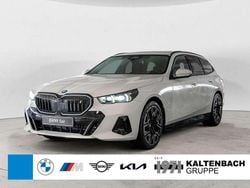Weiß Neu 2025 BMW i5 M Sport Kombi | 67.990 € (Superpreis)