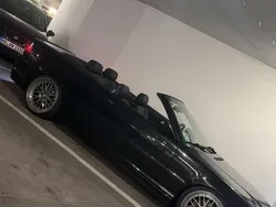 Schwarz Gebraucht 2003 BMW 320 M Sport Cabrio | 8.500 € (Fairer Preis)