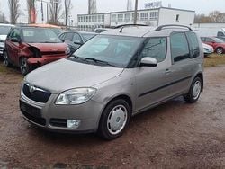 Beige Gebraucht 2007 Skoda Roomster Comfort Van / Kleinbus | 3.400 € (Superpreis)