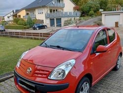 Rot Gebraucht 2010 Nissan Pixo Kleinwagen | 3.500 € (Fairer Preis)