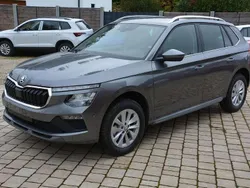 Graphitegrau metallic Neu 2025 Skoda Kamiq Selection SUV | 28.990 € (Guter Preis)
