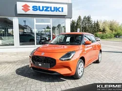 Flame orange pearl metallic Neu 2025 Suzuki Swift Club Limousine | 21.590 €