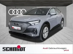 Kieselgrau Gebraucht 2022 Audi Q4 Sportback e-tron Basis SUV | 24.840 € (Guter Preis)