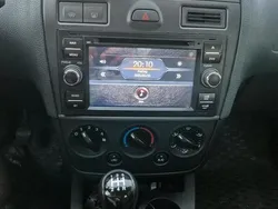 Schwarz Gebraucht 2007 Ford Fiesta Kleinwagen | 1.000 € (Guter Preis)