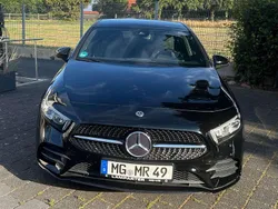 Schwarz Gebraucht 2019 Mercedes A200 AMG line Limousine | 22.500 € (Guter Preis)