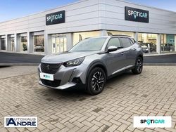 Grau Gebraucht 2021 Peugeot e-2008 Allure SUV | 19.990 € (Fairer Preis)