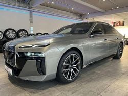 Oxidgrau/oxidgrau ii Gebraucht 2023 BMW 760 Limousine | 98.000 €
