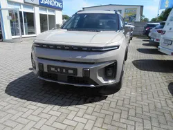 Beige Gebraucht 2024 Ssangyong Torres EVX SUV | 47.582 €