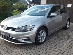 Silber Gebraucht 2018 VW Golf VII Comfortline Limousine | 16.299 € (Fairer Preis)