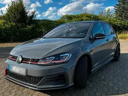 Grau Gebraucht 2019 VW Golf VII GTI Limousine | 35.000 €