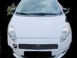 Weiß Gebraucht 2006 Fiat Grande Punto Dynamic Kleinwagen | 1.850 € (Fairer Preis)