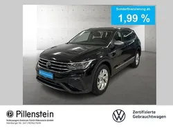 Deep black perleffekt Gebraucht 2024 VW Tiguan Allspace Life SUV | 35.908 € (Fairer Preis)