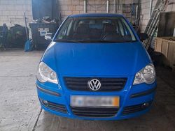 Blau Gebraucht 2007 VW Polo Kleinwagen | 2.200 € (Guter Preis)