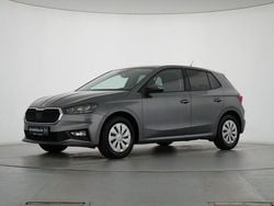 Graphitegrau metallic Gebraucht 2024 Skoda Fabia Selection Kleinwagen | 17.389 € (Guter Preis)