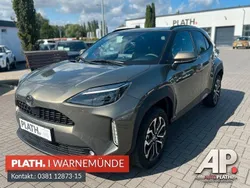 Schwarz Neu 2025 Toyota Yaris Cross Active SUV | 30.990 €
