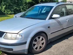 Silber Gebraucht 1998 VW Passat Kombi | 555 € (Guter Preis)