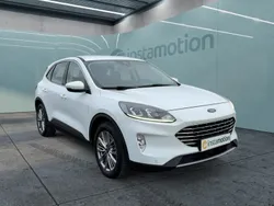 Weiß Gebraucht 2021 Ford Kuga Titanium SUV | 21.945 € (Guter Preis)