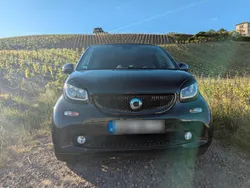 Schwarz Gebraucht 2016 Smart ForTwo Coupé Passion Kleinwagen | 8.900 € (Fairer Preis)