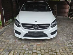 Weiß Gebraucht 2017 Mercedes B200 AMG line Van / Kleinbus | 15.995 € (Guter Preis)