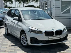 Alpinweiss iii Gebraucht 2020 BMW 216 Gran Tourer Advantage Van / Kleinbus | 11.999 € (Guter Preis)