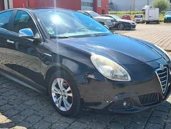 Gebraucht 2010 Alfa Romeo Giulietta Turismo Kleinwagen | 3.690 € (Fairer Preis)
