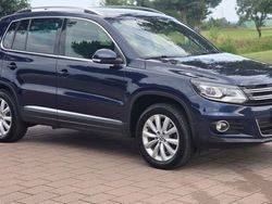 Night blue Gebraucht 2015 VW Tiguan Sportline SUV | 15.300 € (Fairer Preis)