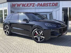 Schwarz Gebraucht 2024 Porsche Cayenne S SUV | 129.990 € (Etwas zu teuer)