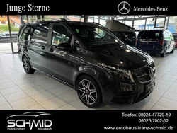 Graphitgrau Gebraucht 2023 Mercedes V300 AMG Van / Kleinbus | 67.444 € (Fairer Preis)