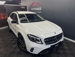 Weiß Gebraucht 2018 Mercedes GLA200 Urban SUV | 21.790 € (Fairer Preis)