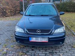 Blau Gebraucht 2004 Opel Astra Coupé | 950 € (Guter Preis)